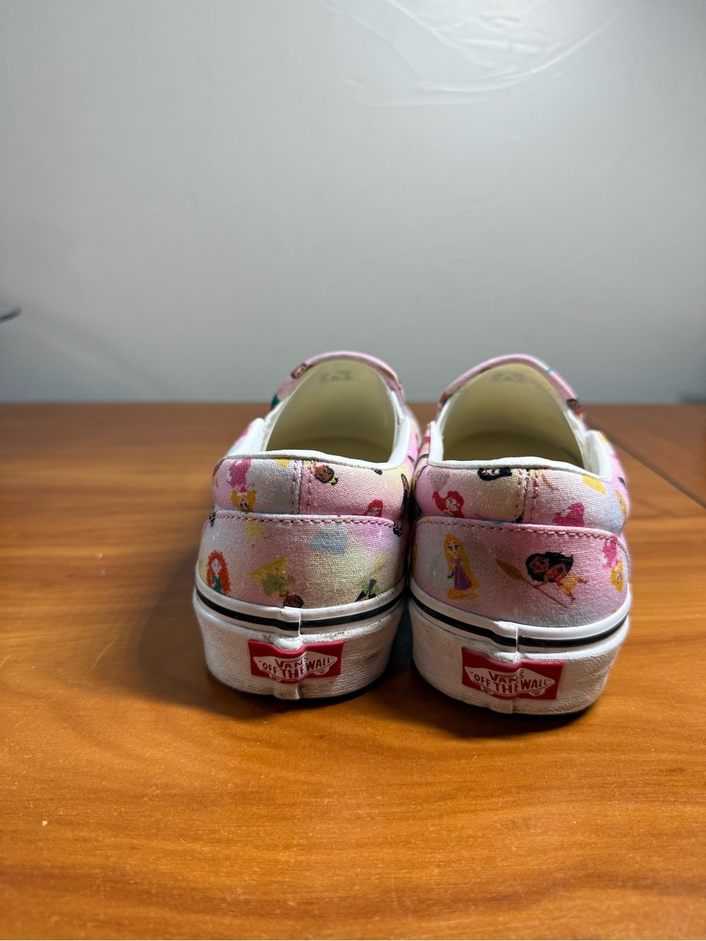 Vans x Disney Princess Custom Slip on Sneaker Pink Canvas Shoe W9.5 - Picture 5 of 10